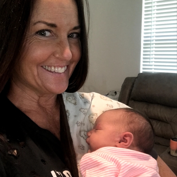 Meet your Posher, Rebecca - Picture 4 of 5